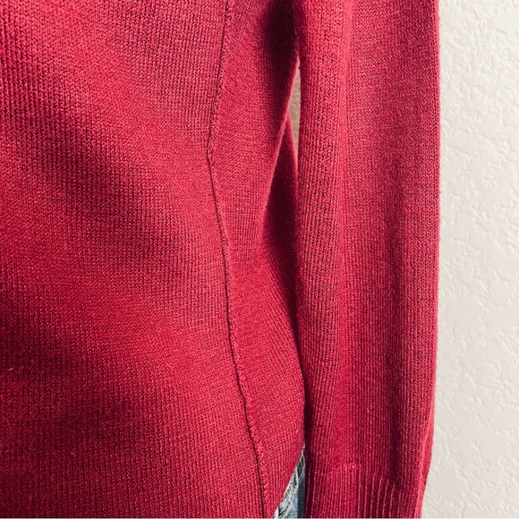 LOFT Burgundy Turtleneck - Picture 4 of 8